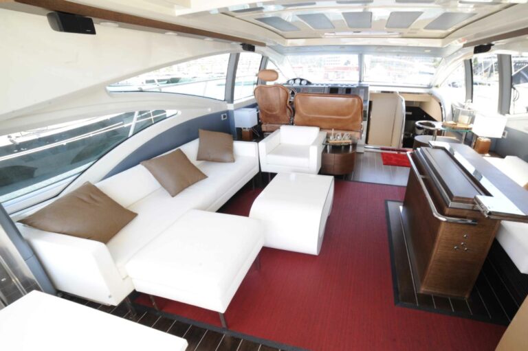 Saloon