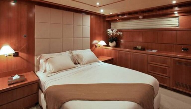 Guest Cabin