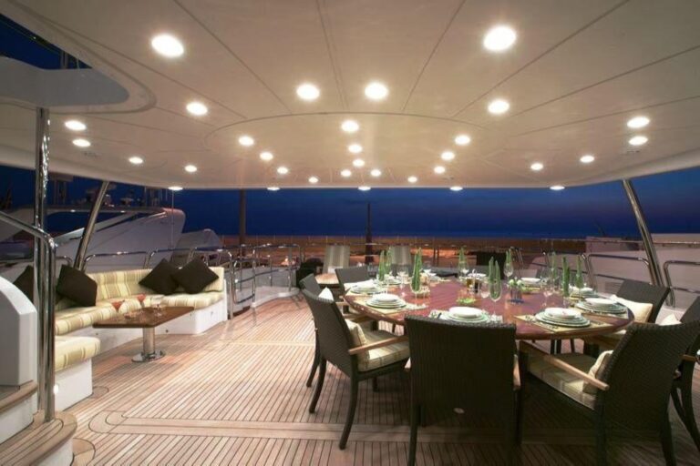 Main Dining