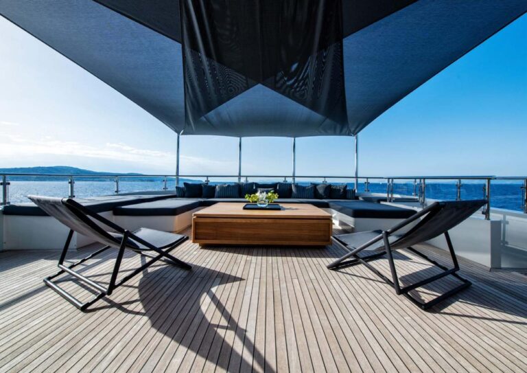 Sunbathing Area