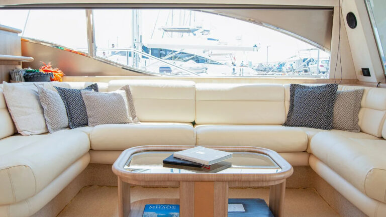 Saloon Seating