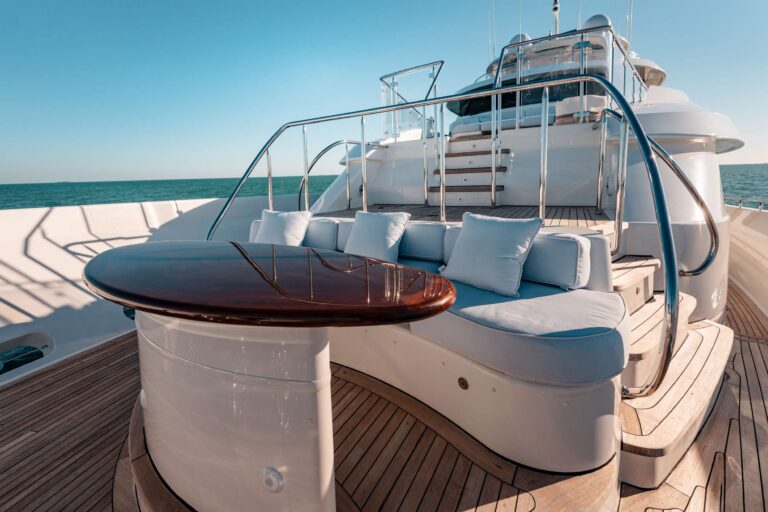 Bow Seating