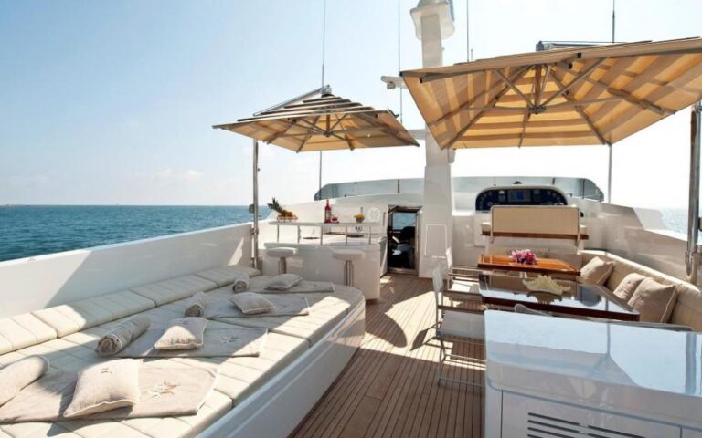 Sundeck