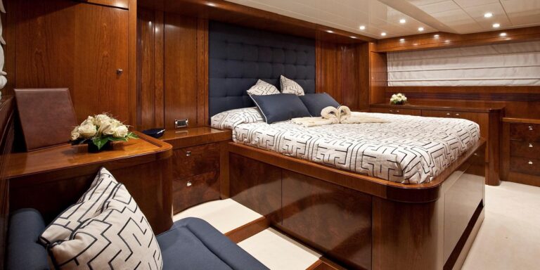 VIP CABIN