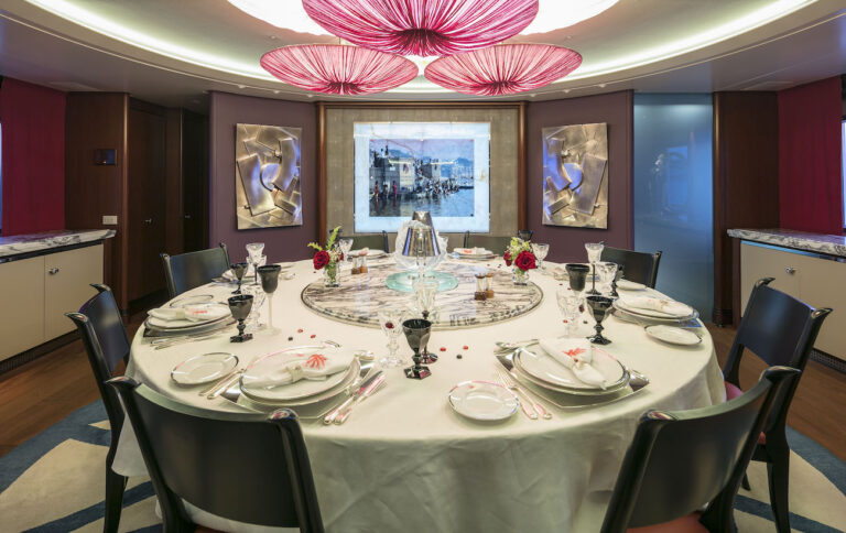 Elegant Dining Set Up