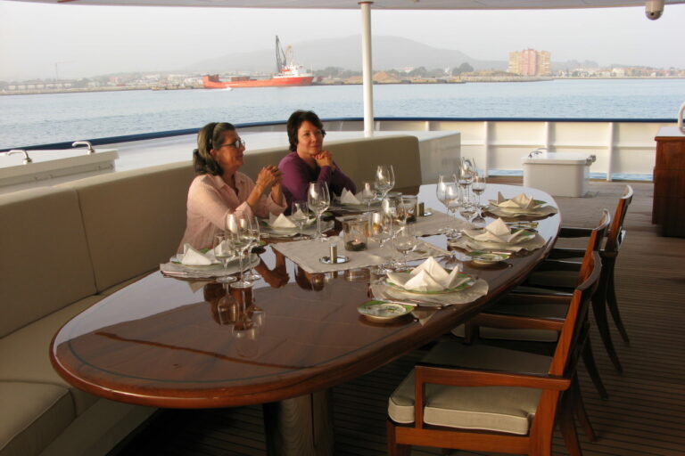 Alfresco Dining