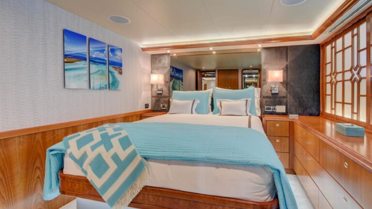 VIP Cabin
