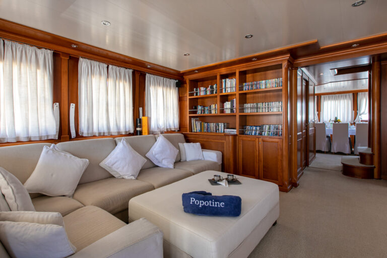 Saloon