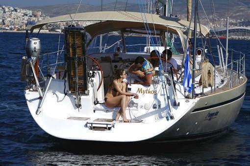MYTHOS II Swim Platform