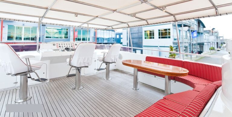 Flybridge
