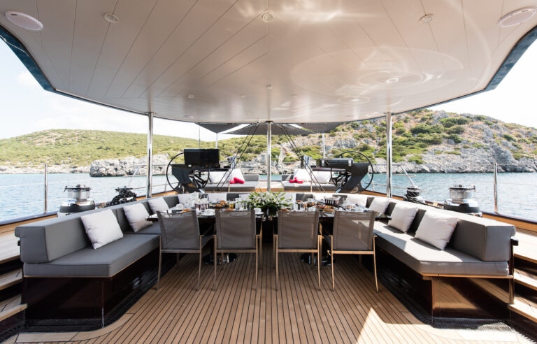 Main Aft Dining