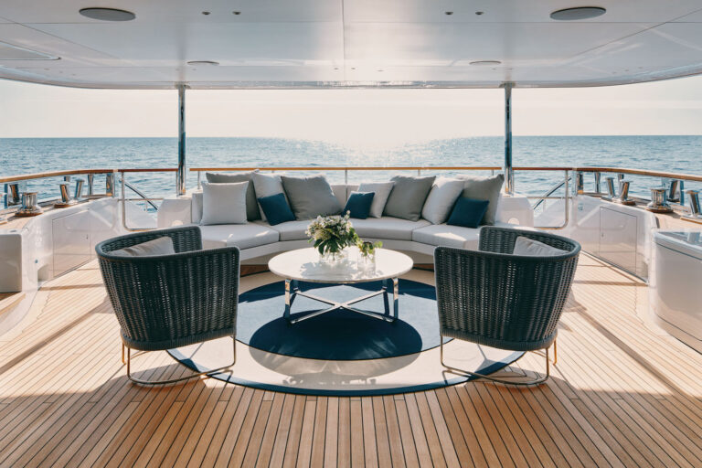 Main Deck Cockpit
