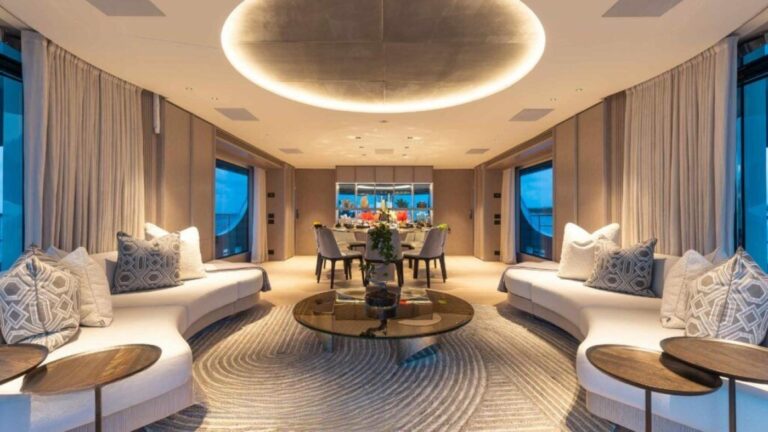 Main Salon With Dining