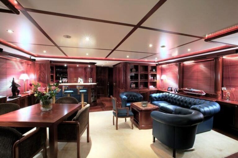 Main Salon With Dining