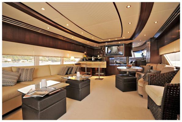 Main saloon - SAFWA 1