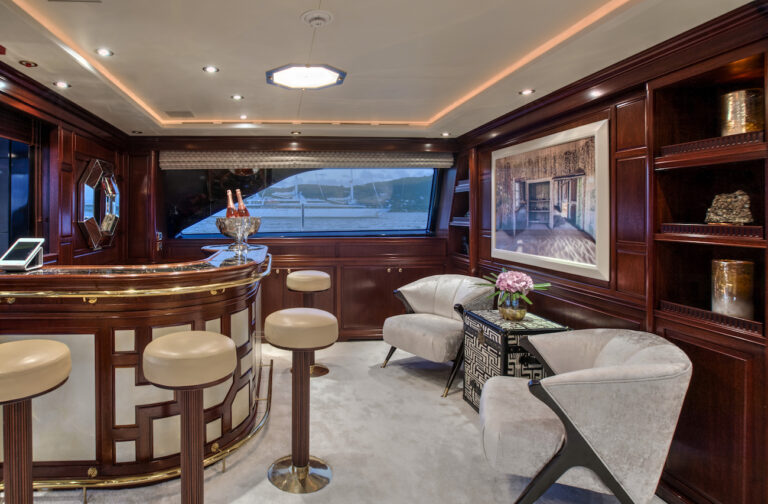 Main Saloon Bar