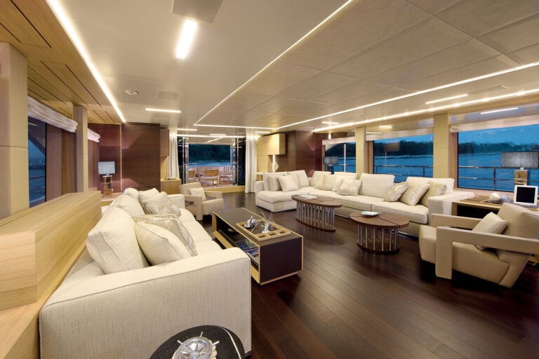 Main Saloon With Large Sofas - BS003