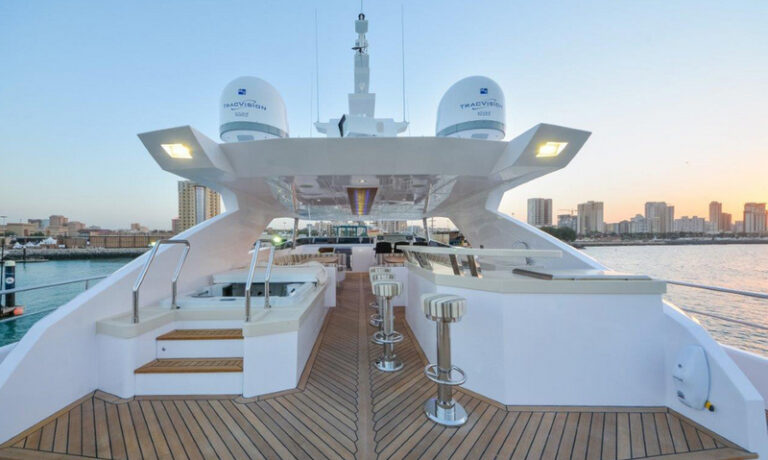 Majesty 122 superyacht  Fly bridge Jacuzzi and Bar