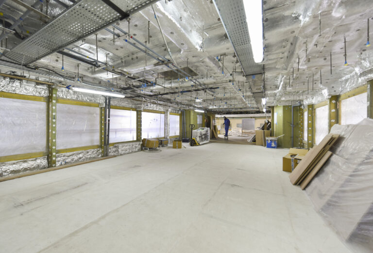 Majesty 175 Under Construction At Gulf Craft