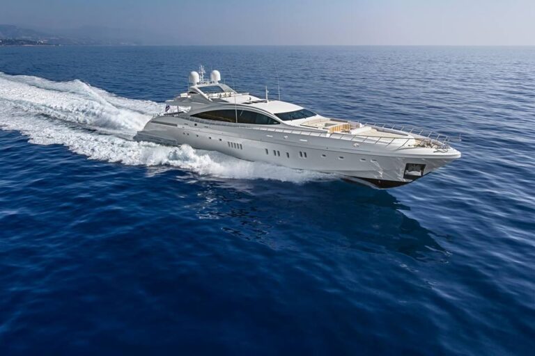 Mangusta 165E Yacht Moonraker