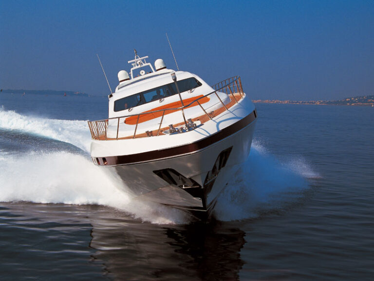 Mangusta Illusion 92 - bow
