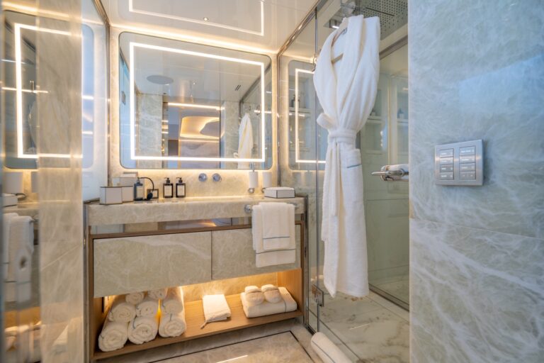 Master Cabin Bahtroom