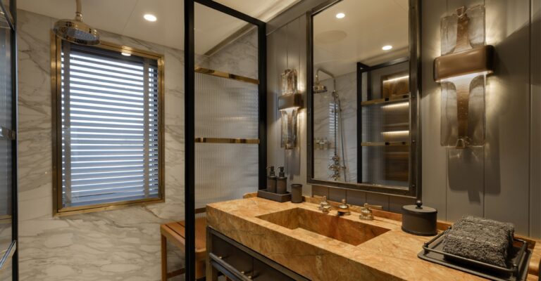 Master Washroom
