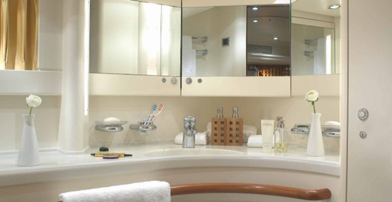 Master ensuite