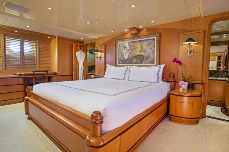 Master Cabin With Large Bed