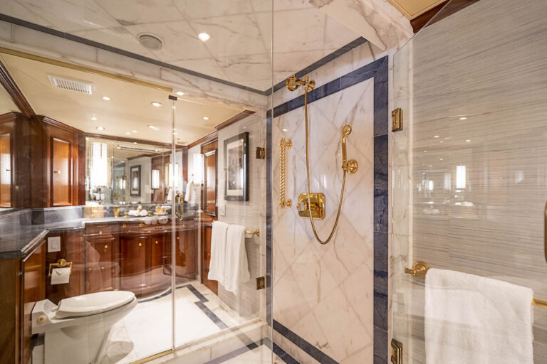 Master Ensuite