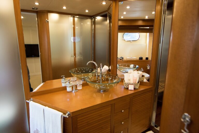 Master Ensuite Vanity