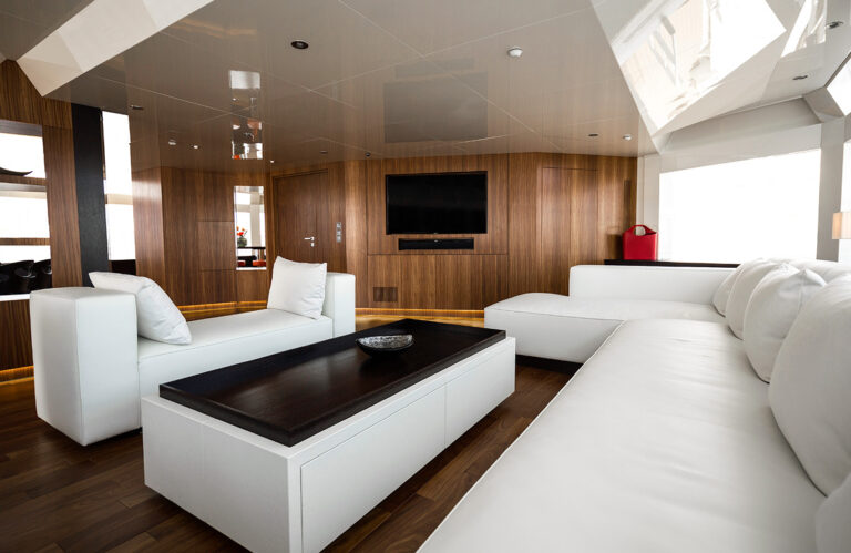 Master Lounge