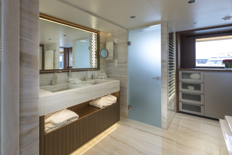 Master Suite Ensuite Bathroom