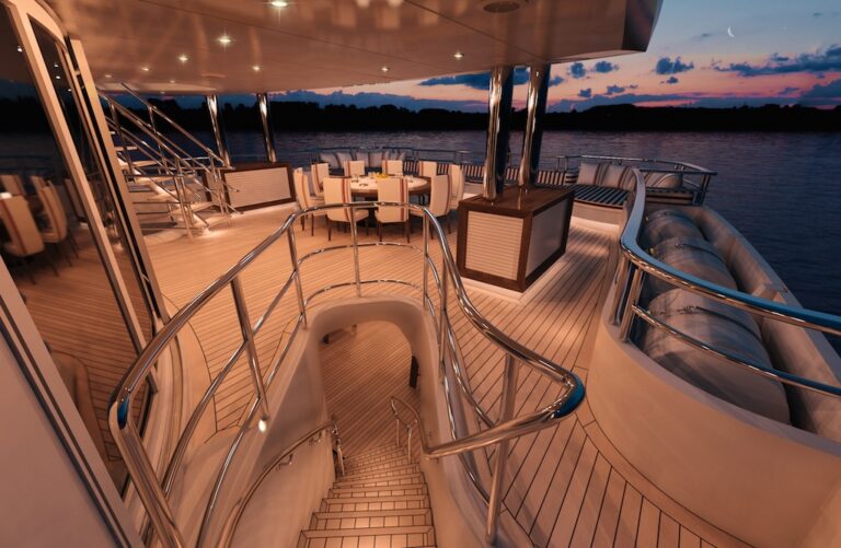MegaYacht Axioma Upper Deck