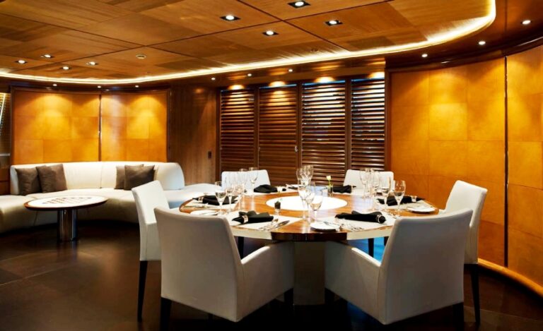 Melek -  Dining