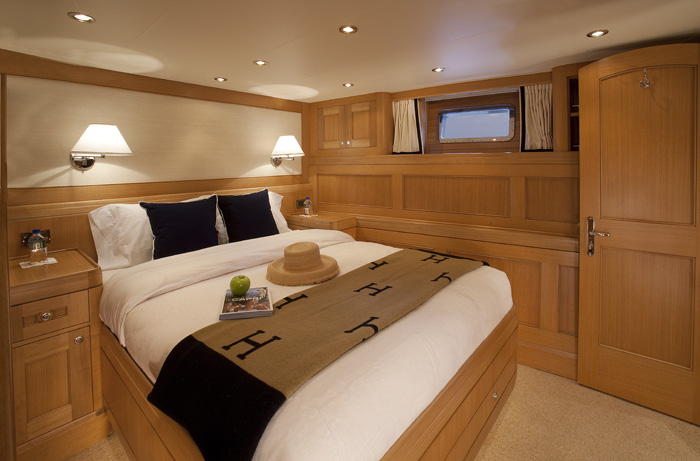 Miss Lisa Double Cabin Interior - Photo credit to Neil Rabinowitz