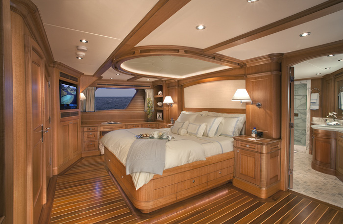 Miss Lisa Yacht Owner Suite - Photo credit to Neil Rabinowitz