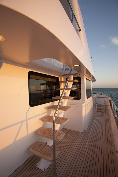 Miss Lisa motoryacht by Citadel Yachts - Photo credit to Neil Rabinowitz