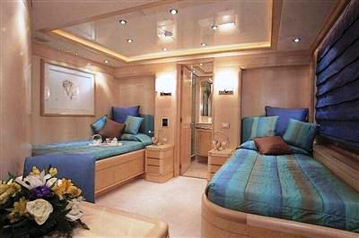 More - Twin Cabin 2