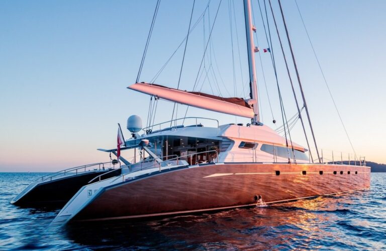 Motor Yacht ALLURES