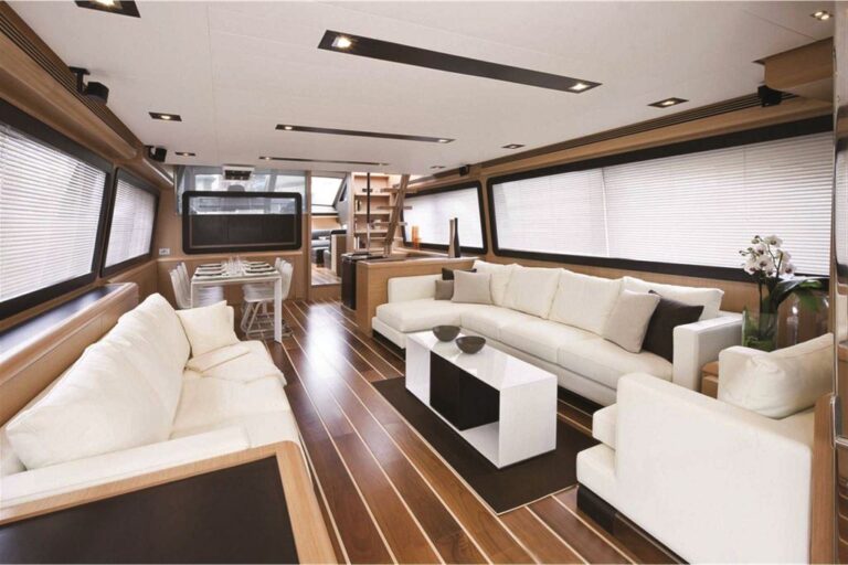 Motor Yacht ALTER EGO -  Salon