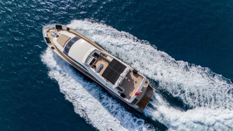 Motor Yacht AMORINA