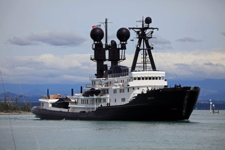 Motor Yacht ARCTIC