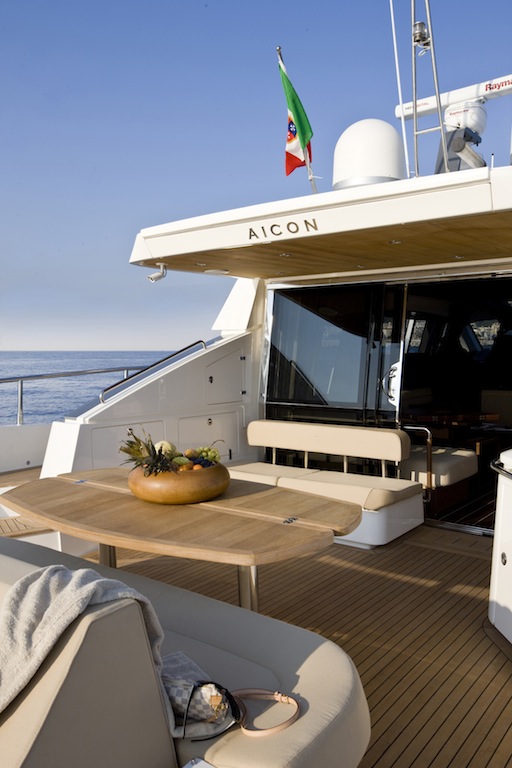 Motor Yacht Aicon 82 Open Aft
