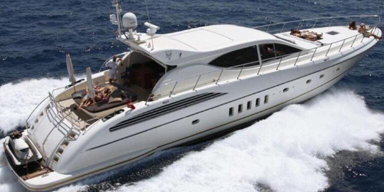 Motor Yacht BELUGA -  Cruising