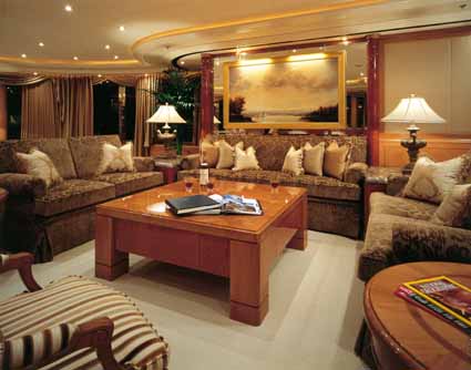 Motor Yacht CAPRI - Main saloon