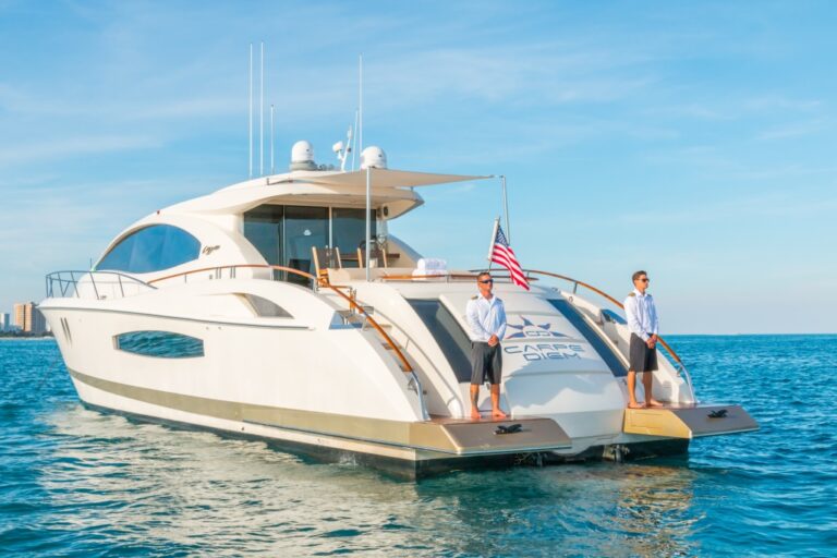 Motor Yacht CARPE DIEM - Swim platform