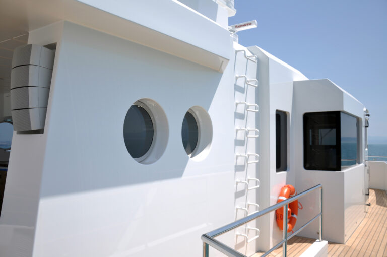 Motor Yacht CEYLAN exterior details