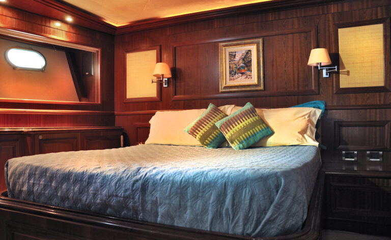 Motor Yacht CONQUISTADOR - Double cabin