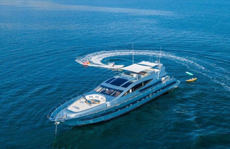 Motor Yacht FIFTYFIVE